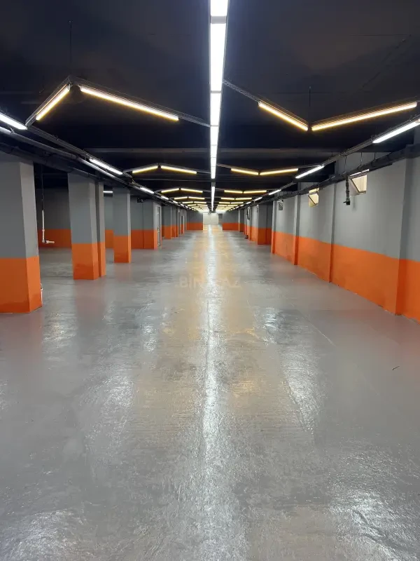 Satılır obyekt 1800 m²