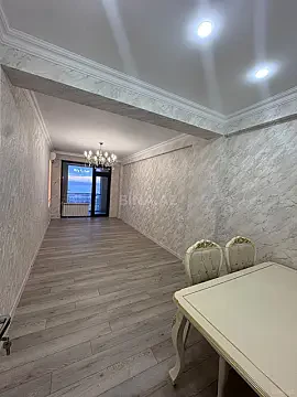 Satılır 2 otaqlı mənzil 100 m² — Bakı, Həzi Aslanov qəs. 2 otaq 100.00 m²
