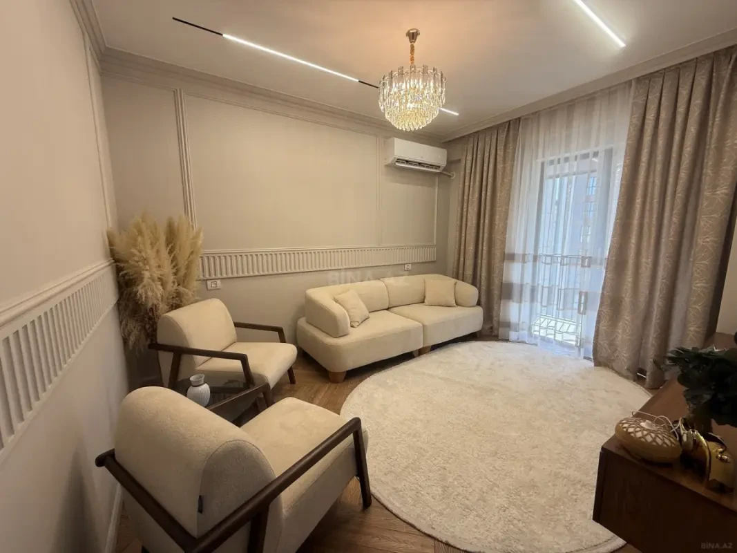 Kirayə verilir 2 otaqlı mənzil 67 m²