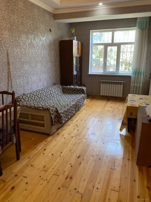 Kirayə verilir 2 otaqlı mənzil 47 m²