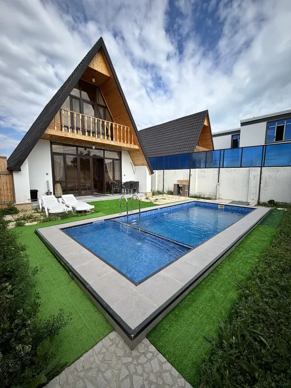 Kirayə verilir 4 otaqlı həyət evi 80 m²