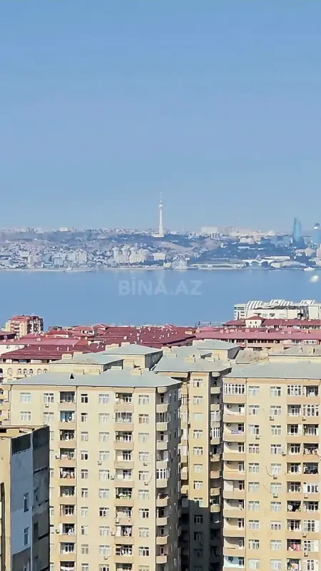 Satılır 3 otaqlı mənzil 108 m²
