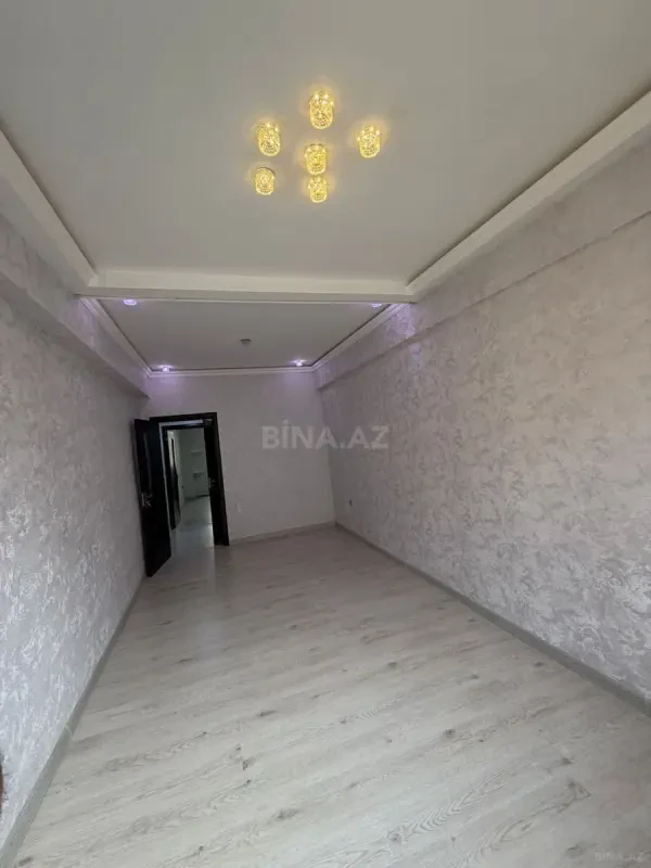 Satılır 2 otaqlı mənzil 75 m²