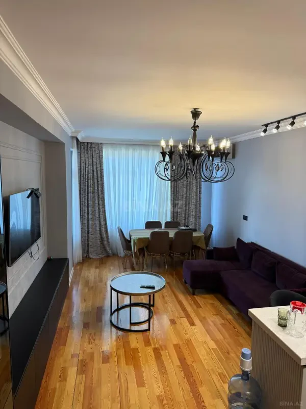Satılır 3 otaqlı mənzil 105 m²