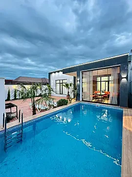 Kirayə verilir 4 otaqlı həyət evi 300 m² — Bakı, Mərdəkan 4 otaq 300.00 m²