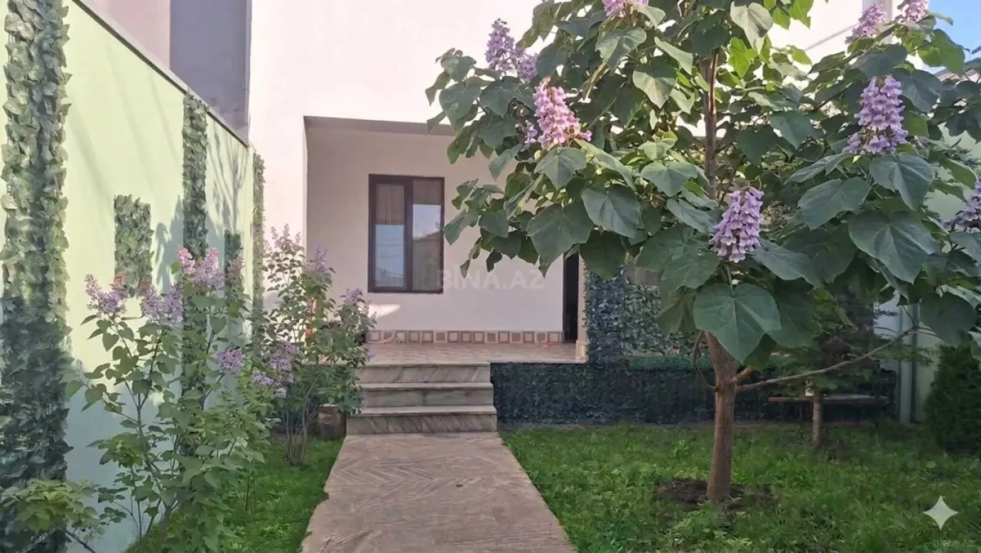 Kirayə verilir 2 otaqlı həyət evi 85 m²