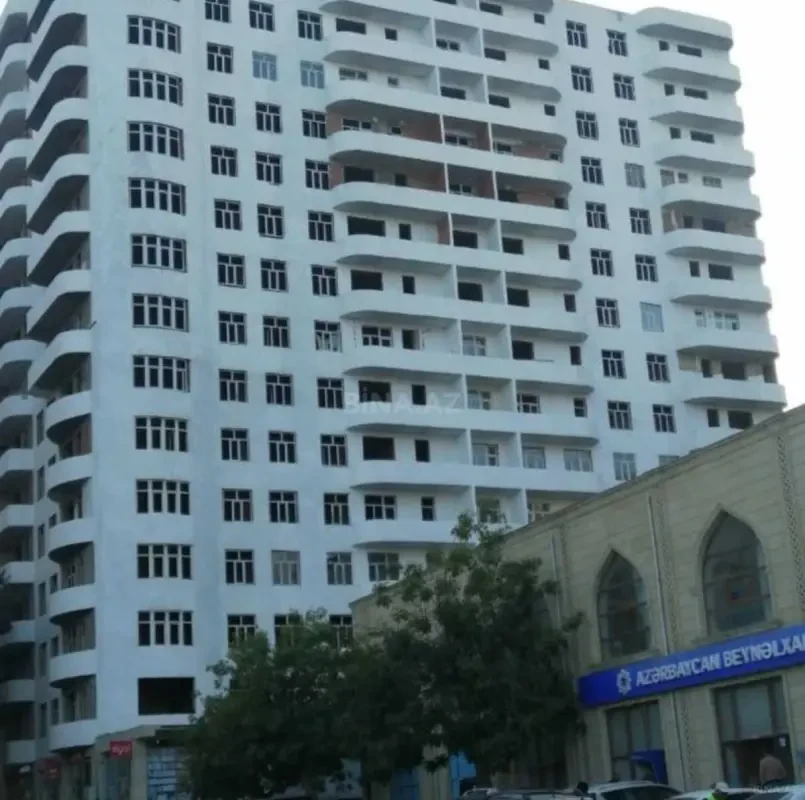 Satılır 2 otaqlı mənzil 87.7 m²
