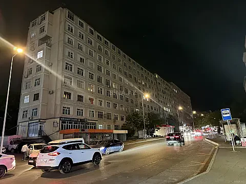 Satılır 3 otaqlı mənzil 80 m² — Bakı, İnşaatçılar 3 otaq 80.00 m²