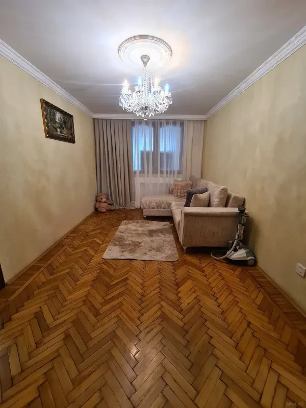 Satılır 3 otaqlı mənzil 60 m²