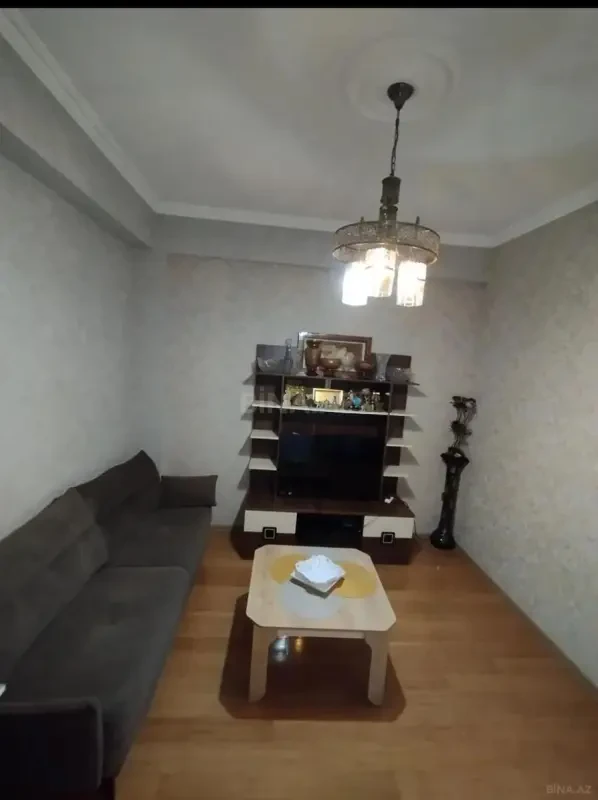 Satılır 2 otaqlı mənzil 52 m²