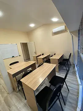 Kirayə verilir 15 otaqlı ofis 50 m² — Bakı, İnşaatçılar 15 otaq 50.00 m²