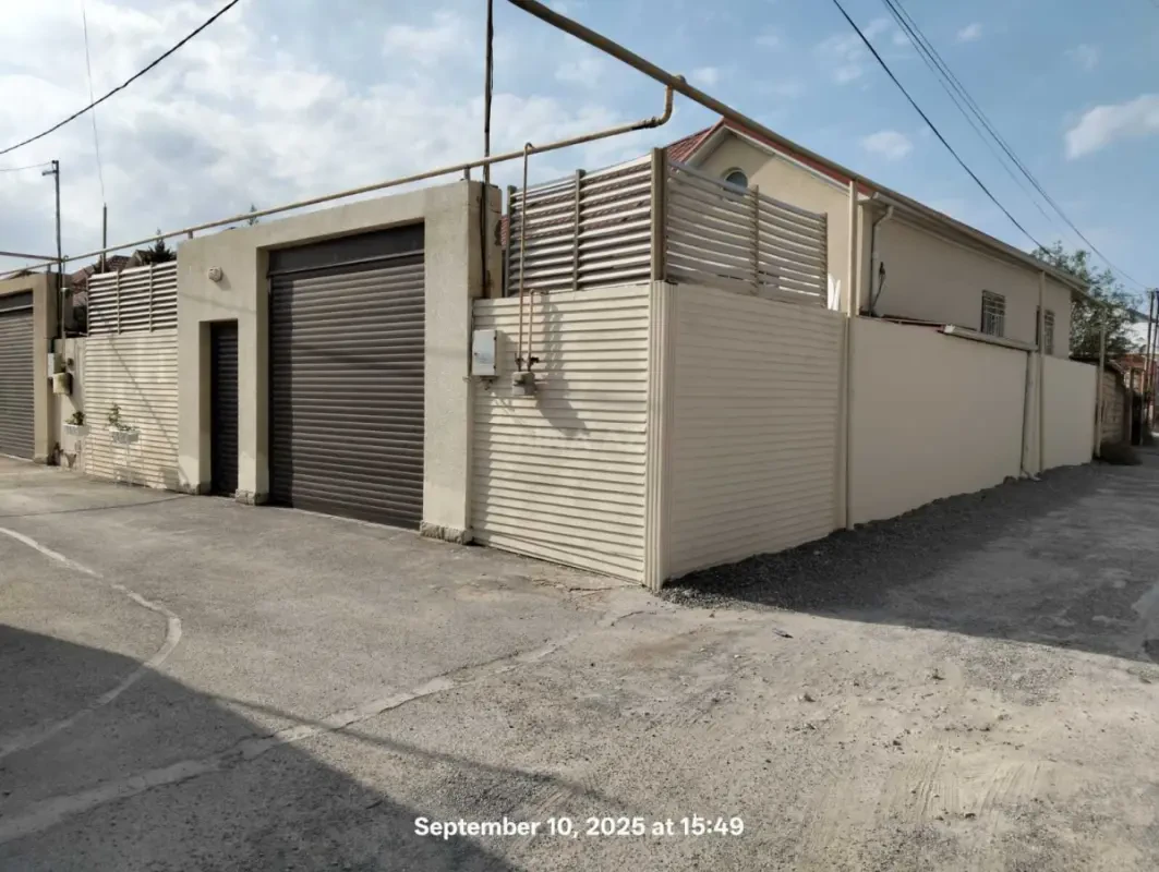 Satılır 4 otaqlı həyət evi 107 m²