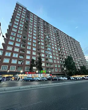 Satılır 3 otaqlı mənzil 80 m² — Bakı, Memar Əcəmi yanı 3 otaq 80.00 m²