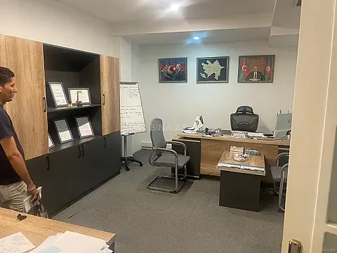 Kirayə verilir 1 otaqlı ofis 30 m² — Bakı, Nərimanov 1 otaq 30.00 m²
