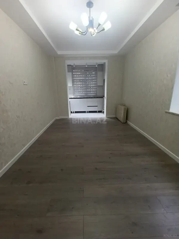 Satılır 1 otaqlı mənzil 42 m²