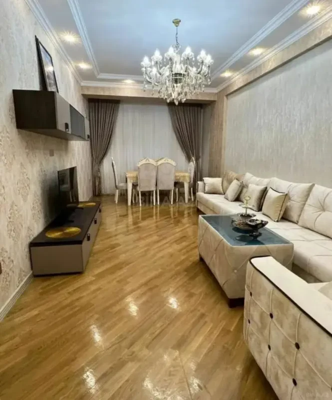 Satılır 2 otaqlı mənzil 58 m²