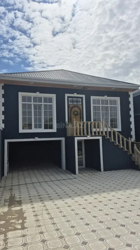 Satılır 4 otaqlı həyət evi 120 m²