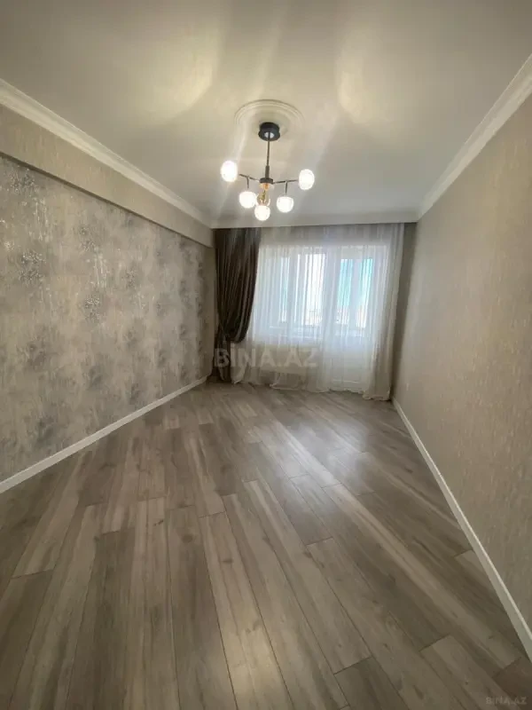 Satılır 2 otaqlı mənzil 62 m²