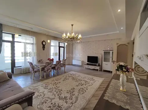 Kirayə verilir 3 otaqlı mənzil 125 m² — Bakı, Nizami 3 otaq 125.00 m²