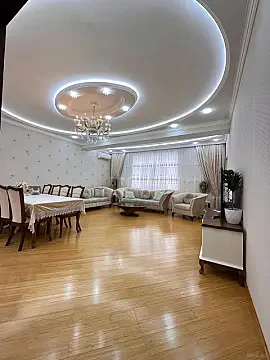 Satılır 4 otaqlı mənzil 183 m² — Bakı, Həzi Aslanov qəs. 4 otaq 183.00 m²