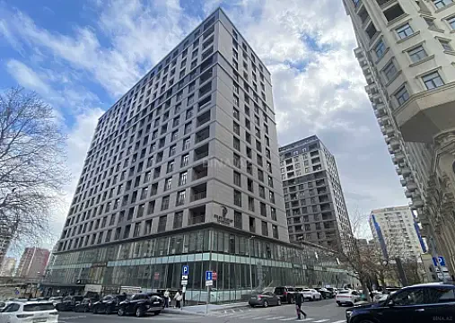 Satılır 3 otaqlı mənzil 115 m² — Bakı 3 otaq 115.00 m²