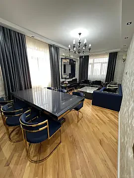 Satılır 3 otaqlı mənzil 140 m² — Bakı, Həzi Aslanov qəs. 3 otaq 140.00 m²
