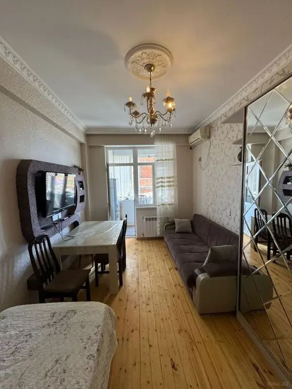Kirayə verilir 1 otaqlı mənzil 38 m²