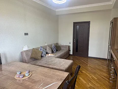 Satılır 3 otaqlı mənzil 100 m² — Bakı, Həzi Aslanov qəs. 3 otaq 100.00 m²