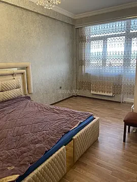 Kirayə verilir 2 otaqlı mənzil 76 m² — Gəncə 2 otaq 76.00 m²