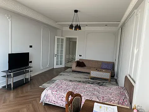 Kirayə verilir 3 otaqlı mənzil 121 m² — Bakı, Nərimanov 3 otaq 121.00 m²