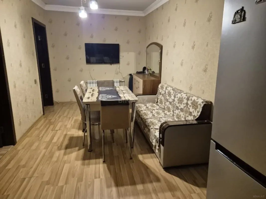 Kirayə verilir 3 otaqlı mənzil 60 m²