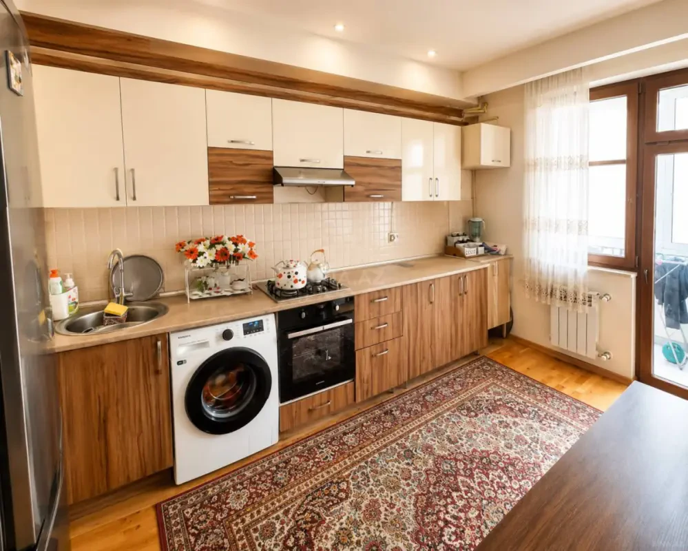 Satılır 3 otaqlı mənzil 75 m²