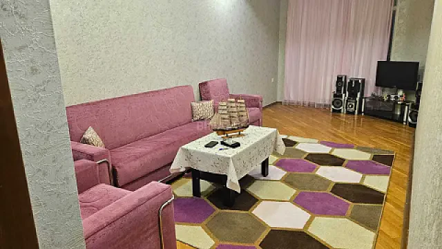 Kirayə verilir 2 otaqlı mənzil 110 m² — Bakı, Nərimanov 2 otaq 110.00 m²