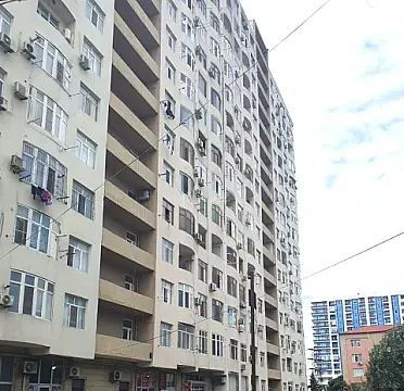 Satılır 4 otaqlı mənzil 110 m² — Bakı 4 otaq 110.00 m²