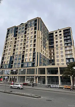 Satılır 2 otaqlı mənzil 76 m² — Bakı, İnşaatçılar 2 otaq 76.00 m²