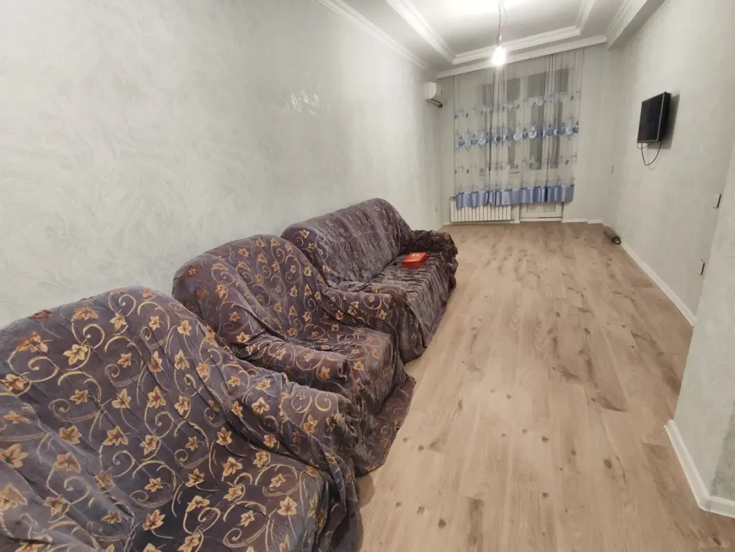 Kirayə verilir 3 otaqlı mənzil 125 m²