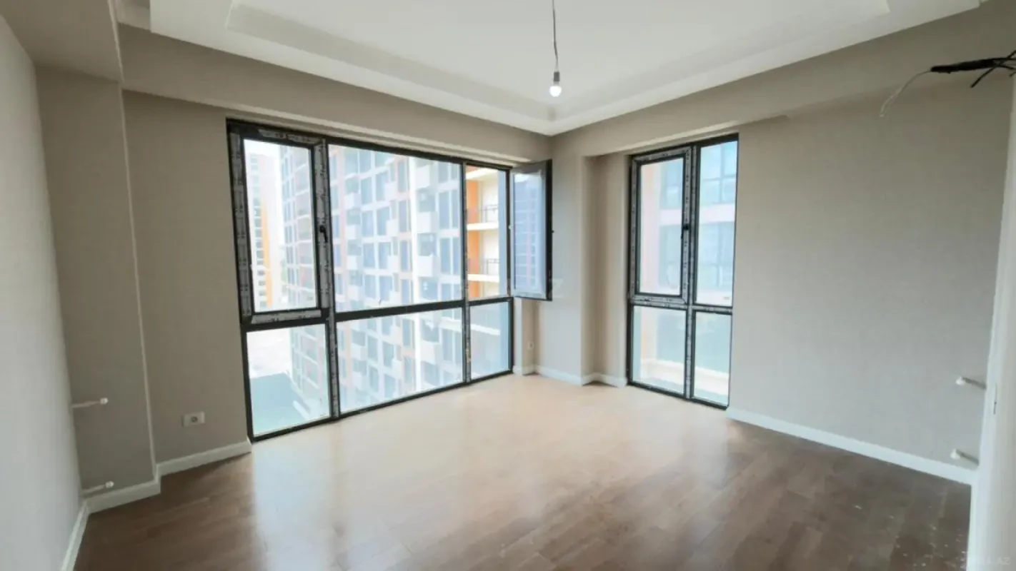 Satılır 2 otaqlı mənzil 52 m²