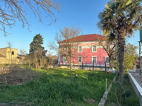 Kirayə verilir 10 otaqlı həyət evi 360 m² — Bakı 10 otaq 360.00 m²