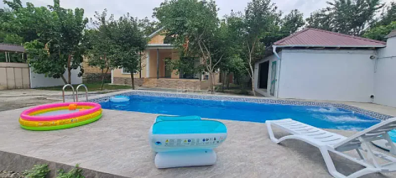 Kirayə verilir 3 otaqlı həyət evi 100 m² — Qəbələ 3 otaq 100.00 m²