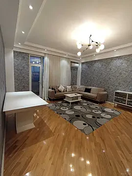 Kirayə verilir 2 otaqlı mənzil 92 m² — Bakı 2 otaq 92.00 m²