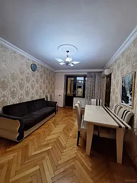 Satılır 2 otaqlı mənzil 50 m² — Bakı, İnşaatçılar 2 otaq 50.00 m²