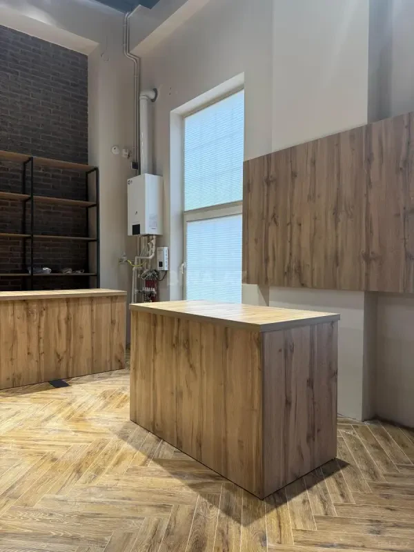 Kirayə verilir 3 otaqlı ofis 100 m²