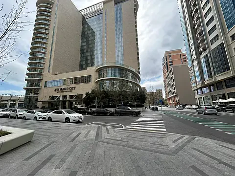 Satılır 3 otaqlı mənzil 137 m² — Bakı 3 otaq 137.00 m²