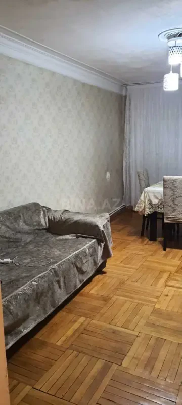 Satılır 2 otaqlı mənzil 70 m²