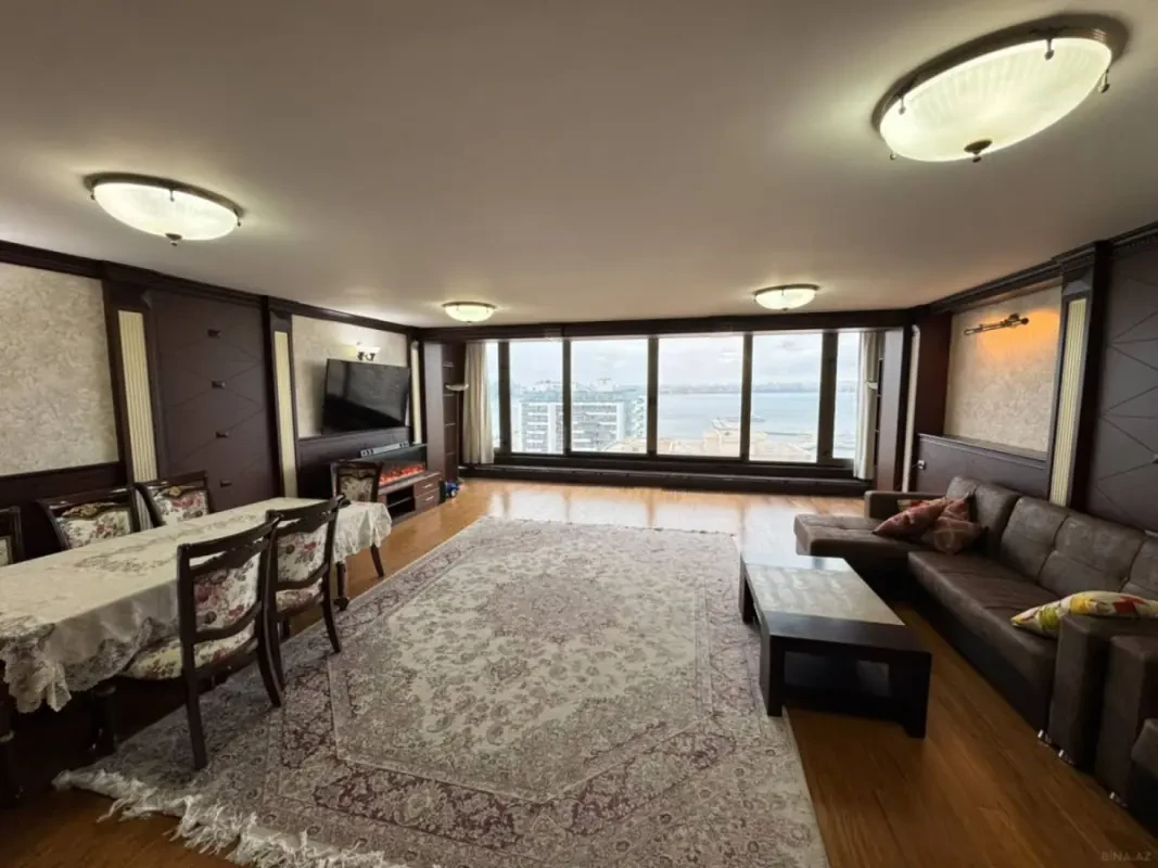 Kirayə verilir 3 otaqlı mənzil 100 m²