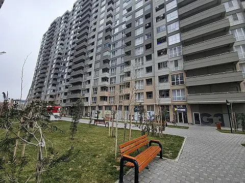 Satılır 2 otaqlı mənzil 70 m² — Bakı, İnşaatçılar 2 otaq 70.00 m²