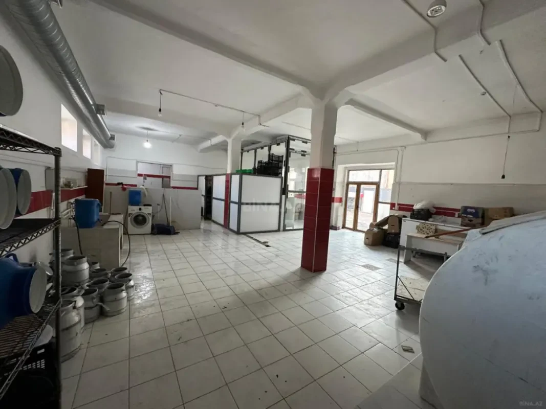 Kirayə verilir obyekt 370 m²
