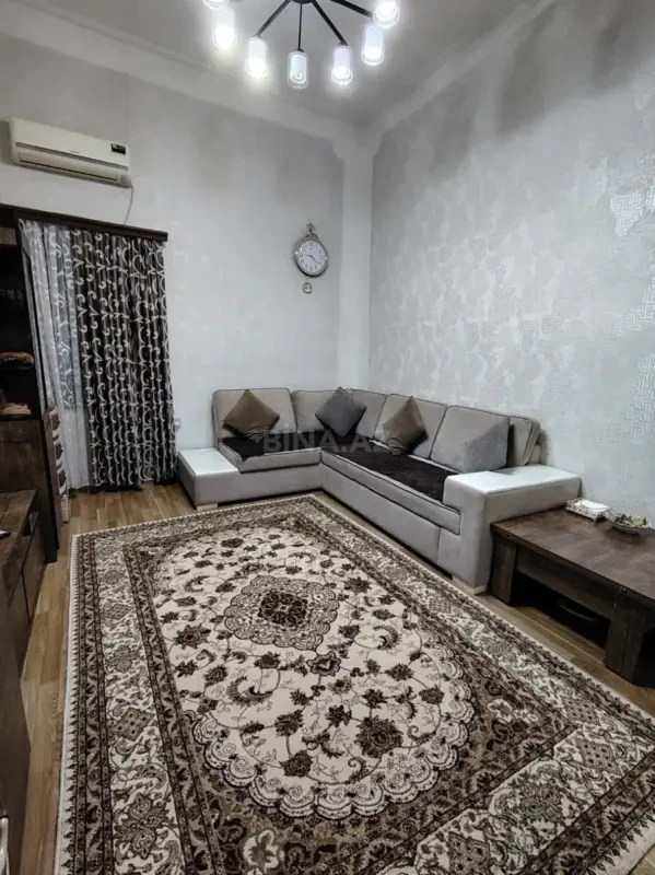 Satılır 1 otaqlı mənzil 35 m²