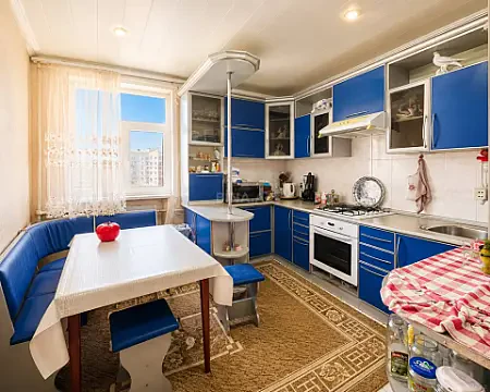 Satılır 3 otaqlı mənzil 90 m² — Bakı 3 otaq 90.00 m²