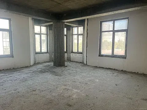 Satılır 3 otaqlı mənzil 107 m² — Bakı 3 otaq 107.00 m²